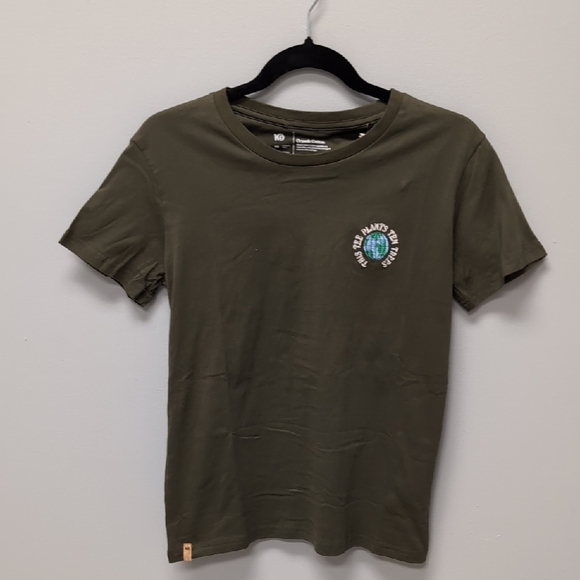 TenTree Olive Night Green Graphic Tee NWT Size XS - Picture 1 of 4